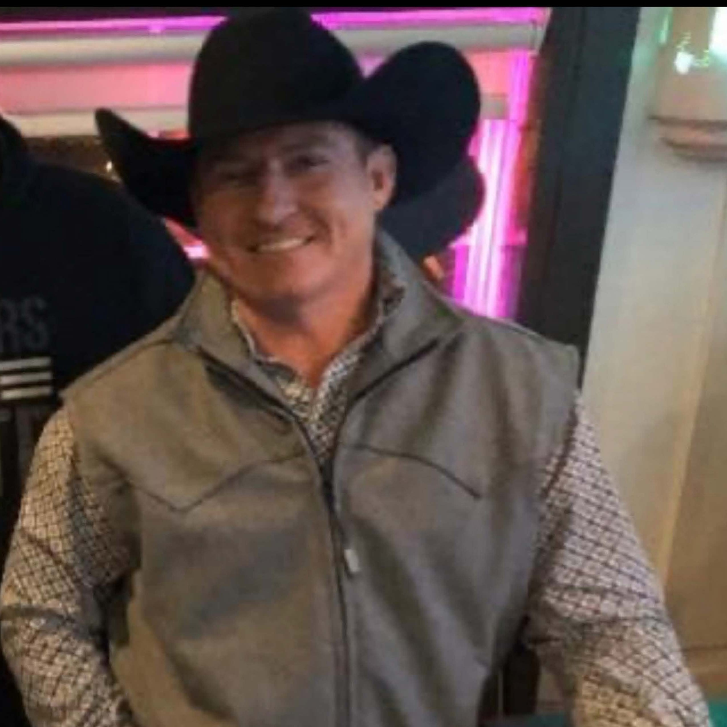 Wes Scroggins